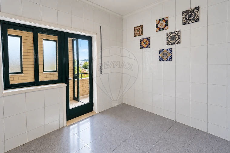 Apartamento T3 para Venda em São Mamede de Infesta e Senhora da Hora Foto 5