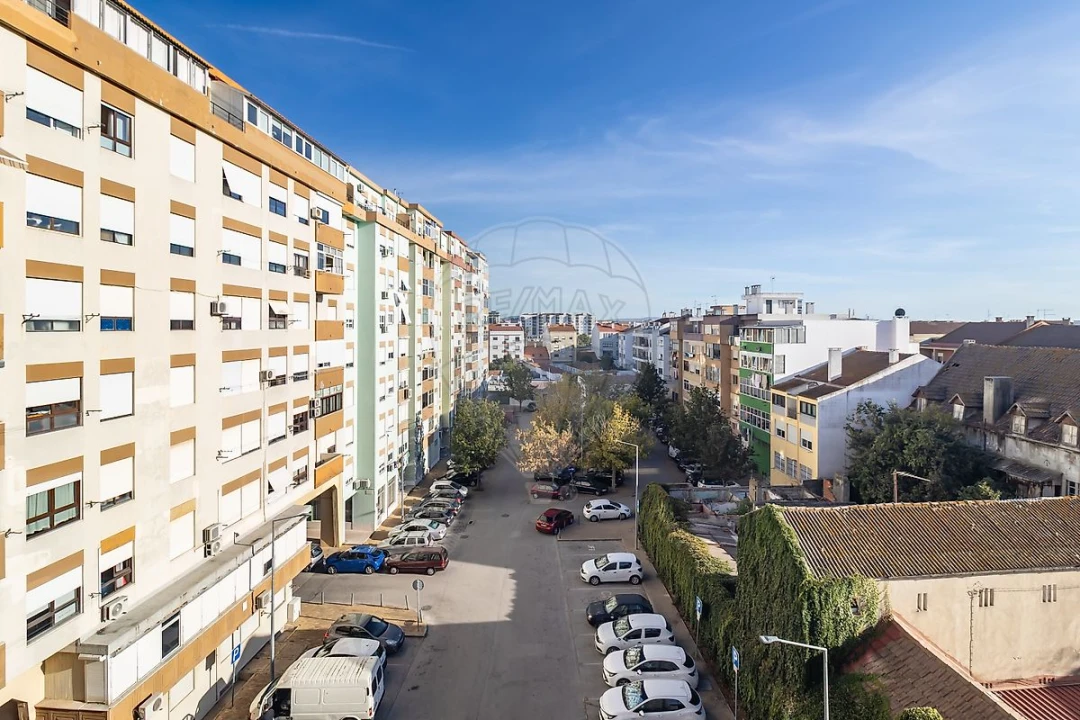 Apartamento T2 para Arrendamento em Barreiro e Lavradio Foto 13