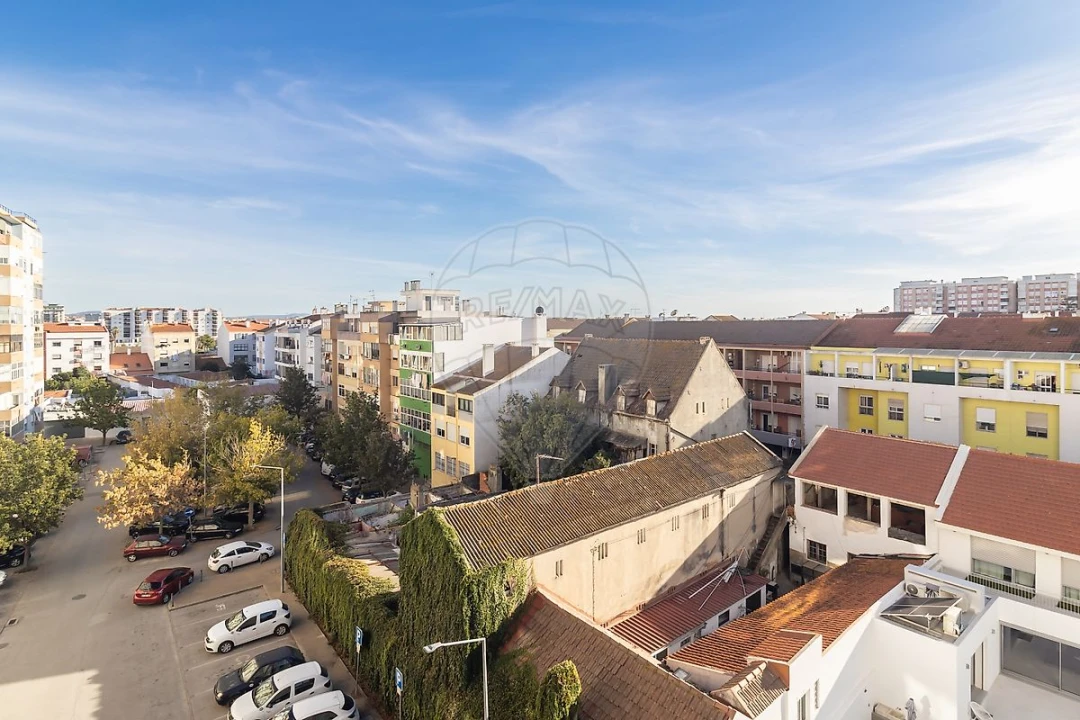 Apartamento T2 para Arrendamento em Barreiro e Lavradio Foto 6