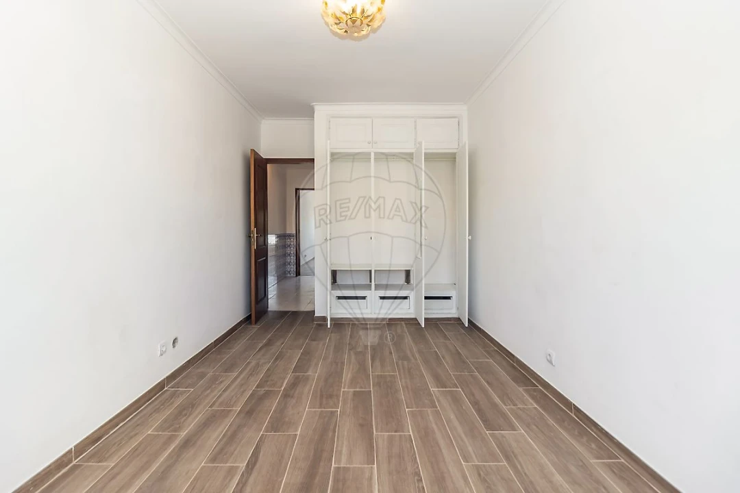 Apartamento T3 para Venda em Alto do Seixalinho, Santo André e Verderena Foto 3
