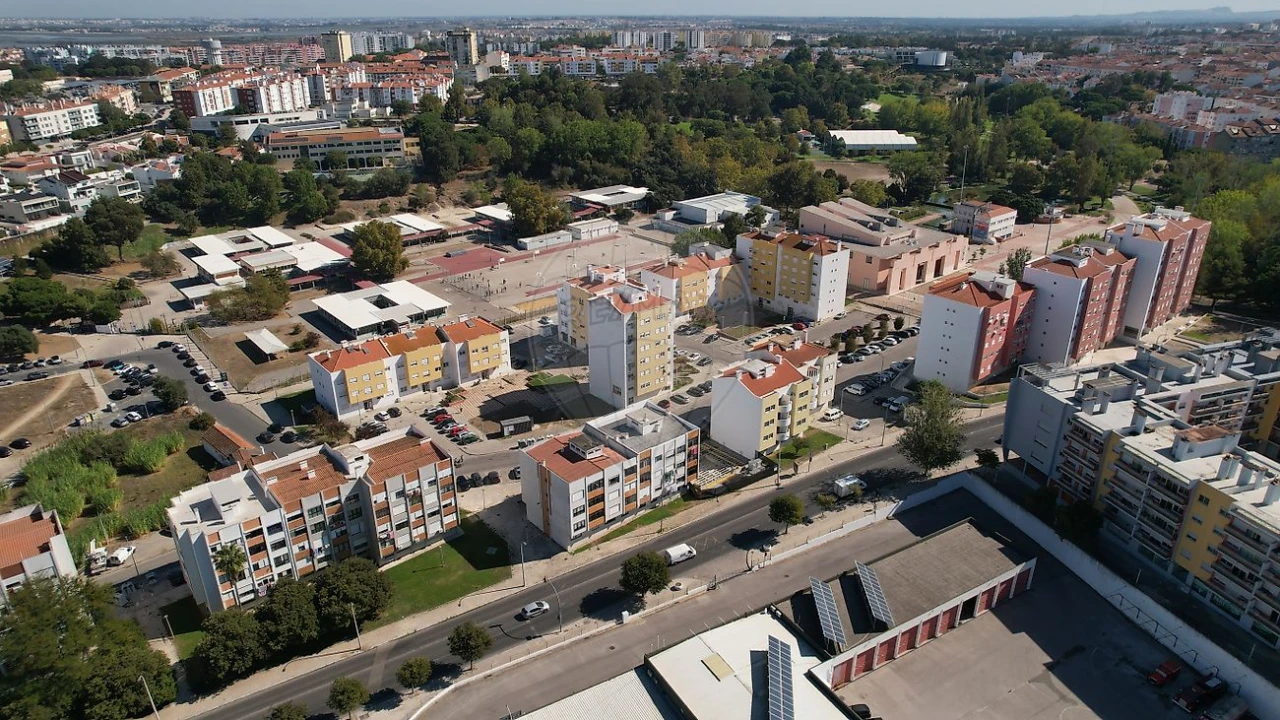 Apartamento T3 para Venda em Alto do Seixalinho, Santo André e Verderena Foto 27