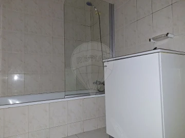Apartamento T2 para Venda em Fânzeres e São Pedro da Cova
