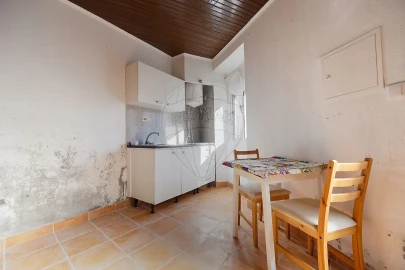 Moradia T1 para Venda em Abrunheira, Verride e Vila Nova da Barca