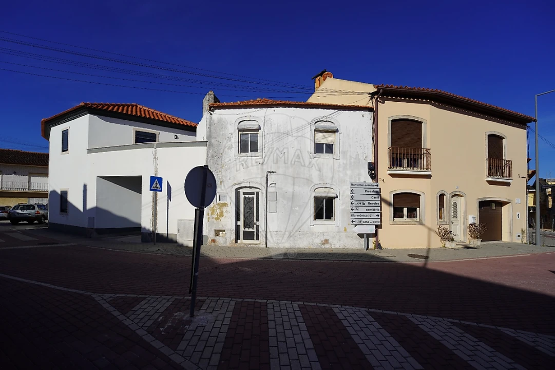 Moradia T1 para Venda em Abrunheira, Verride e Vila Nova da Barca Foto 1