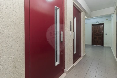 Apartamento T2 para Venda em Rio de Mouro