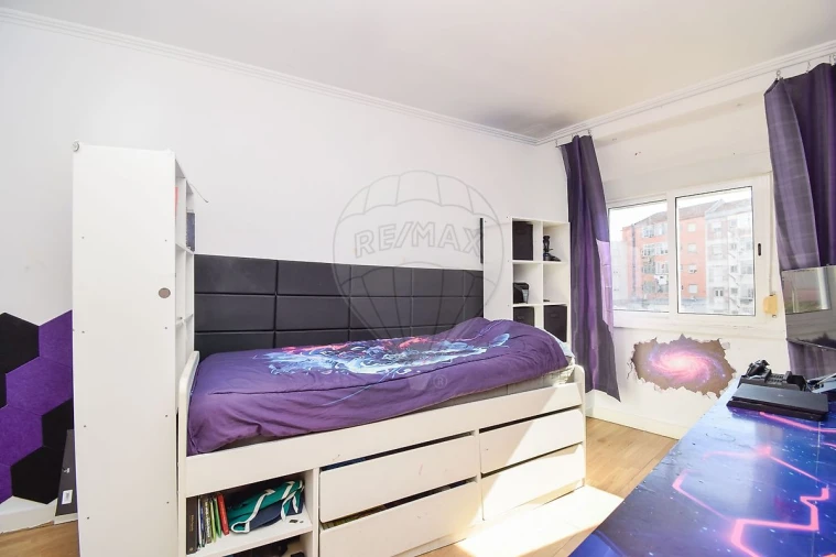 Apartamento T2 para Venda em Venteira Foto 18