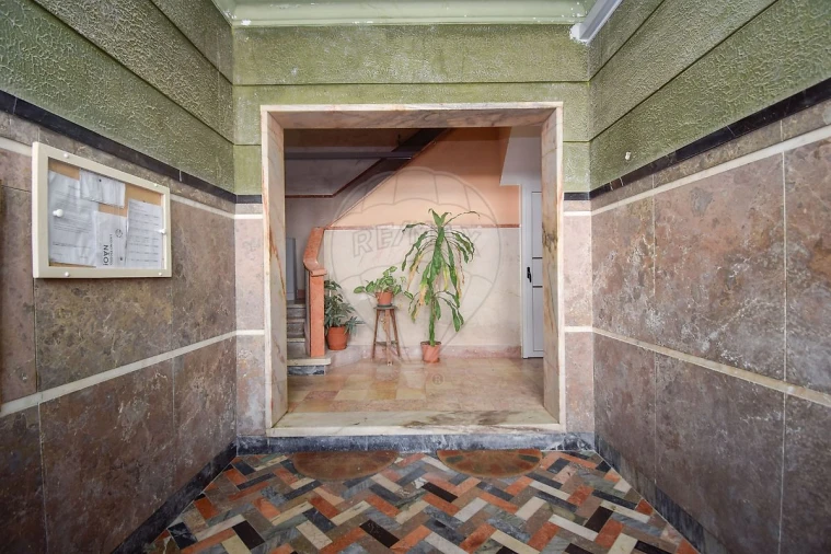 Apartamento T2 para Venda em Venteira Foto 13