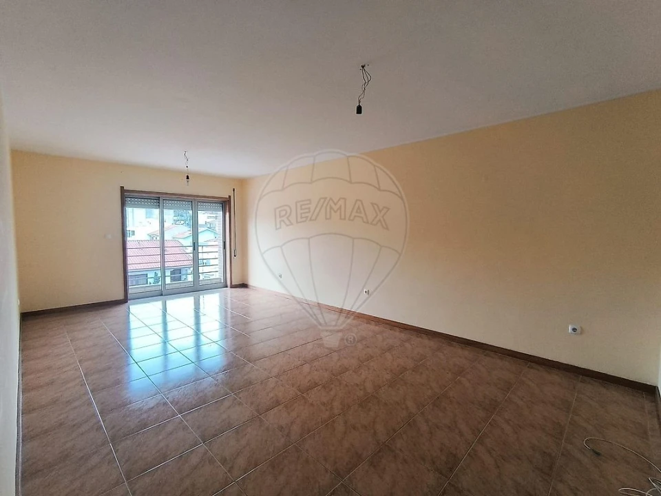Apartamento T2 para Venda em Gondomar (São Cosme), Valbom e Jovim Foto 2