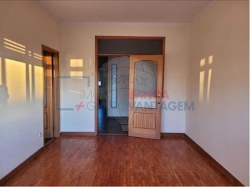 Apartamento T2 para Venda em Cedofeita, Santo Ildefonso, Sé, Miragaia, São Nicolau e Vitória