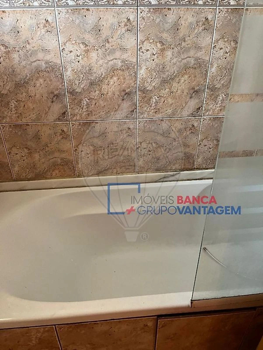 Apartamento T2 para Venda em Cedofeita, Santo Ildefonso, Sé, Miragaia, São Nicolau e Vitória Foto 8