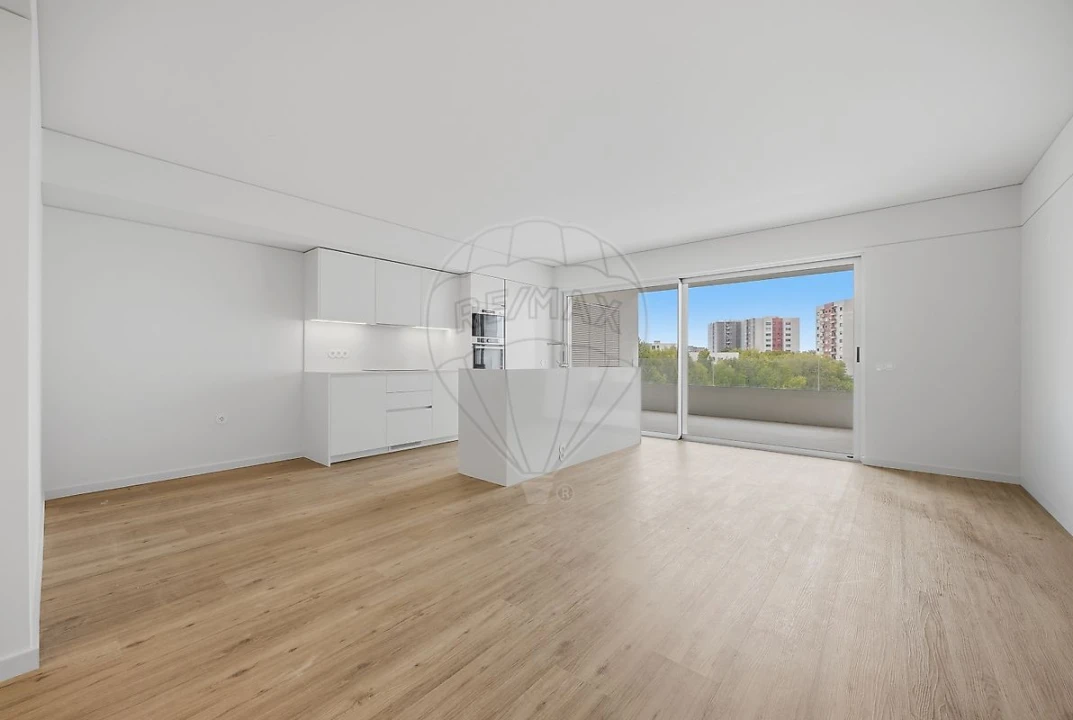 Apartamento T2 para Venda em Ramalde Foto 2