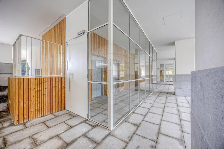 Apartamento T2 para Venda em Ramalde Foto 26
