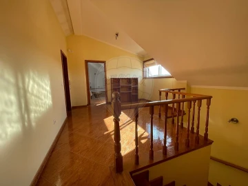 Moradia T4 para Venda em Gião