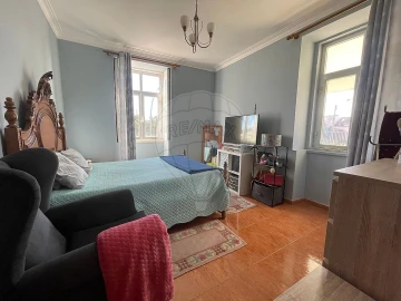 Moradia T4 para Venda em Gião