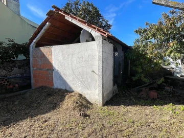 Moradia T4 para Venda em Gião