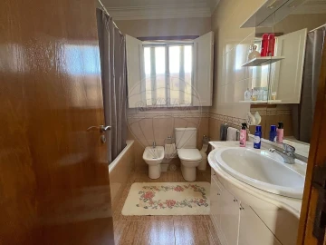 Moradia T4 para Venda em Gião