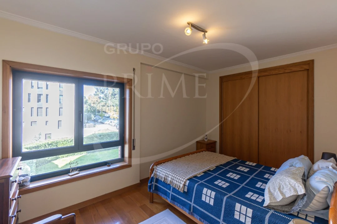 Apartamento T2 para Venda em Ramalde Foto 7