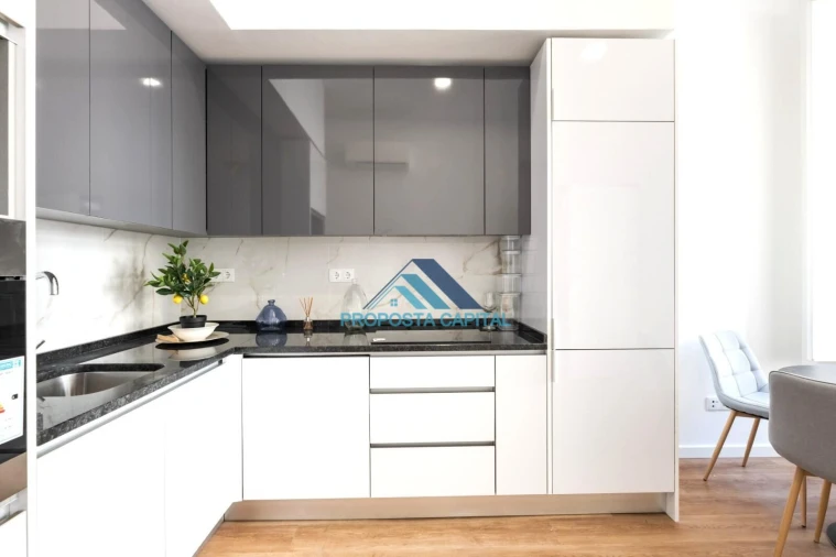 Apartamento T2 para Venda em São Vicente Foto 5