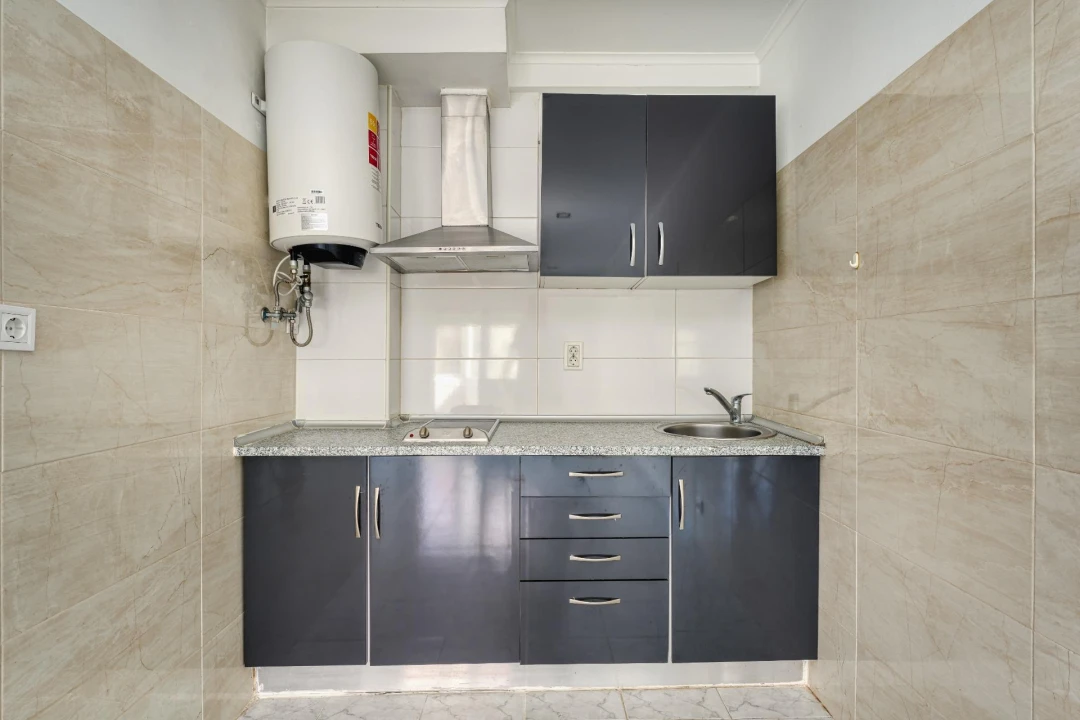 Apartamento T1 para Venda em Almada, Cova da Piedade, Pragal e Cacilhas Foto 16