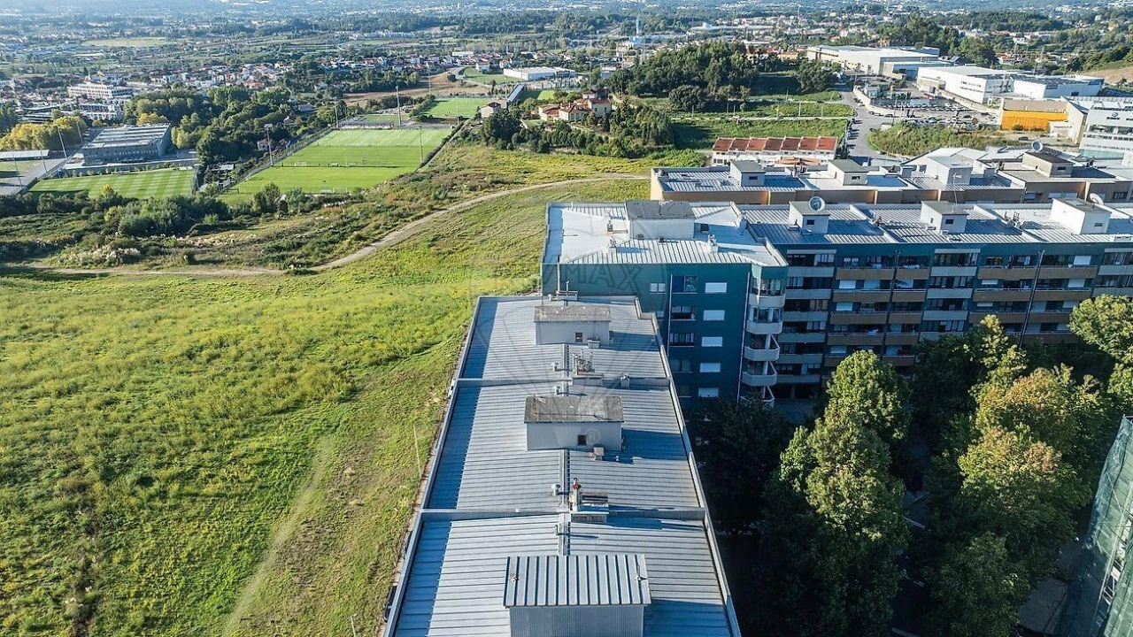 Apartamento T3 para Venda em São Vicente (Braga) Foto 30