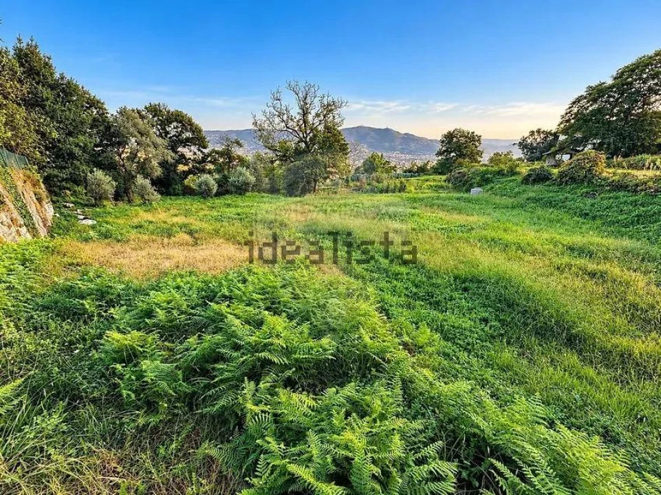 Terreno para Venda em Refoios do Lima Foto 6