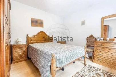 Moradia T4 para Venda em Caniçada e Soengas