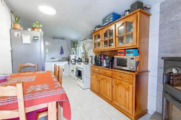 Moradia T4 para Venda em Caniçada e Soengas Foto 25
