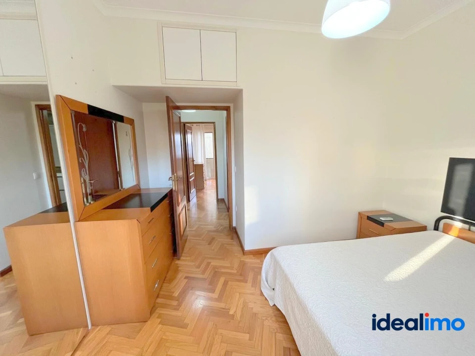 Apartamento T2 para Venda em Cedofeita, Santo Ildefonso, Sé, Miragaia, São Nicolau e Vitória Foto 32