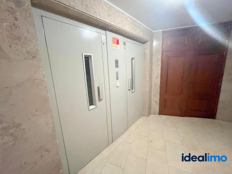 Apartamento T2 para Venda em Cedofeita, Santo Ildefonso, Sé, Miragaia, São Nicolau e Vitória Foto 49