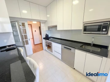 Apartamento T2 para Venda em Cedofeita, Santo Ildefonso, Sé, Miragaia, São Nicolau e Vitória