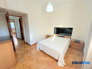 Apartamento T2 para Venda em Cedofeita, Santo Ildefonso, Sé, Miragaia, São Nicolau e Vitória