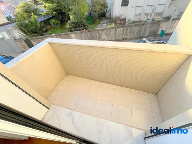 Apartamento T2 para Venda em Cedofeita, Santo Ildefonso, Sé, Miragaia, São Nicolau e Vitória Foto 17