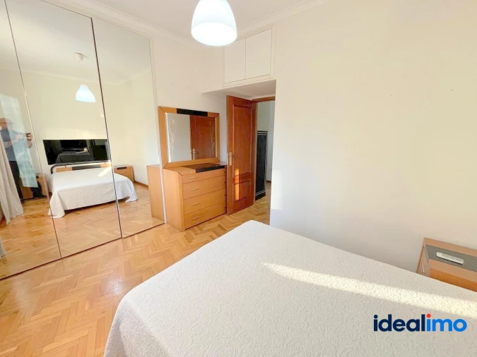 Apartamento T2 para Venda em Cedofeita, Santo Ildefonso, Sé, Miragaia, São Nicolau e Vitória Foto 30