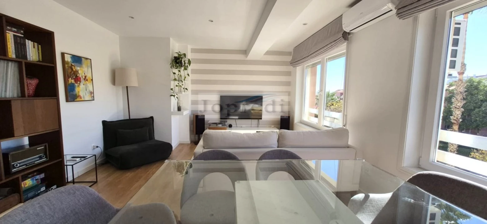 Apartamento T2 para Venda em Oeiras e São Julião da Barra, Paço de Arcos e Caxias Foto 5
