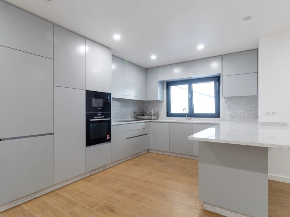 Moradia T4 para Venda em Assafarge e Antanhol Foto 9