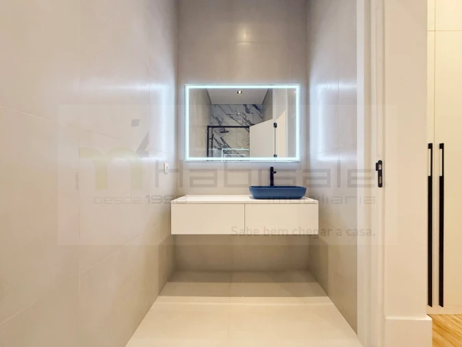 Apartamento T3 para Venda em Areeiro Foto 31
