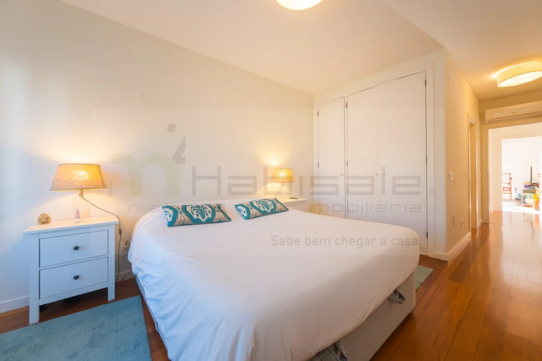 Apartamento T3 para Venda em São Domingos de Rana Foto 9