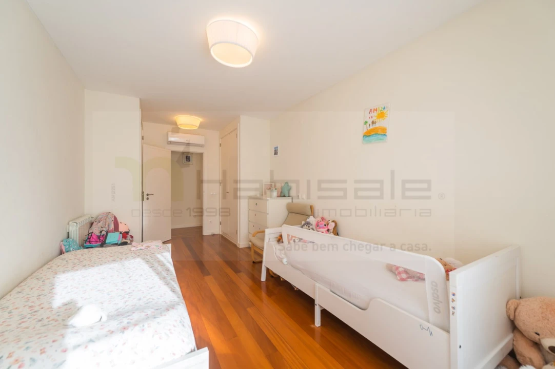 Apartamento T3 para Venda em São Domingos de Rana Foto 14