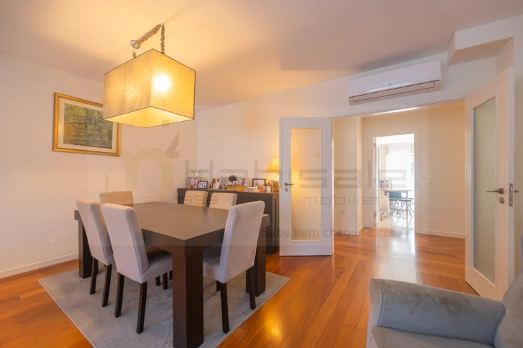 Apartamento T3 para Venda em São Domingos de Rana Foto 5