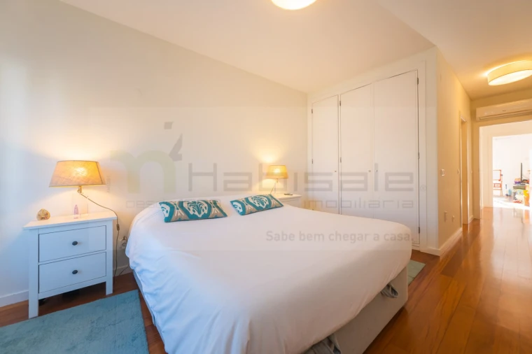 Apartamento T3 para Venda em São Domingos de Rana Foto 9
