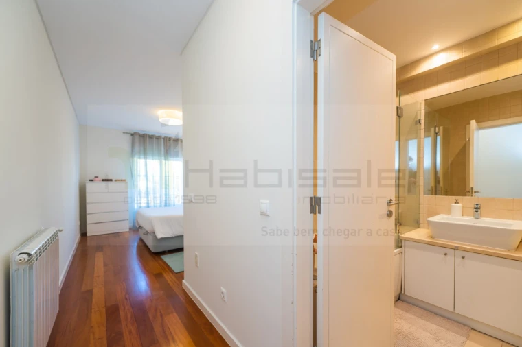 Apartamento T3 para Venda em São Domingos de Rana Foto 10