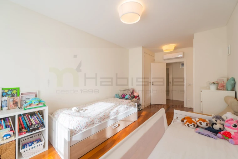 Apartamento T3 para Venda em São Domingos de Rana Foto 15