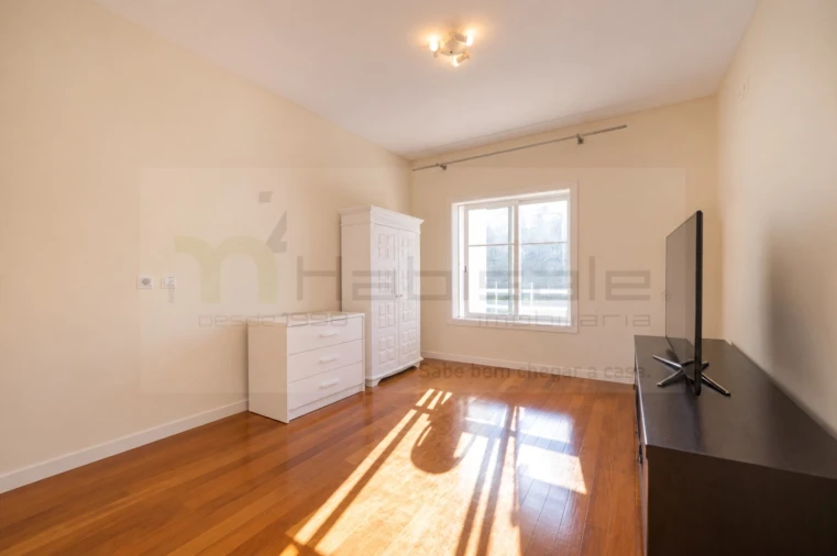 Apartamento T3 para Venda em São Domingos de Rana Foto 17