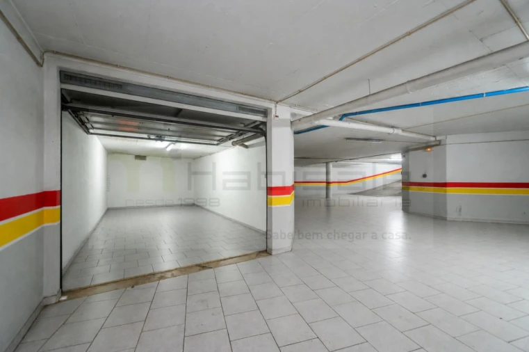 Apartamento T3 para Venda em São Domingos de Rana Foto 21