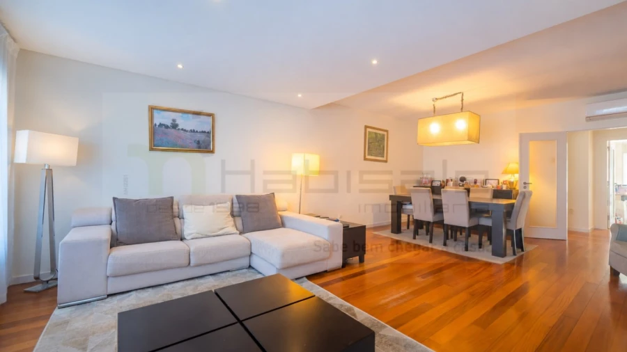 Apartamento T3 para Venda em São Domingos de Rana