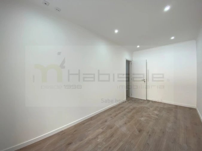 Apartamento T3 para Venda em Venteira Foto 22