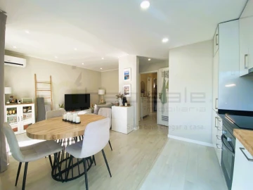 Apartamento T2 para Venda em Agualva e Mira-Sintra