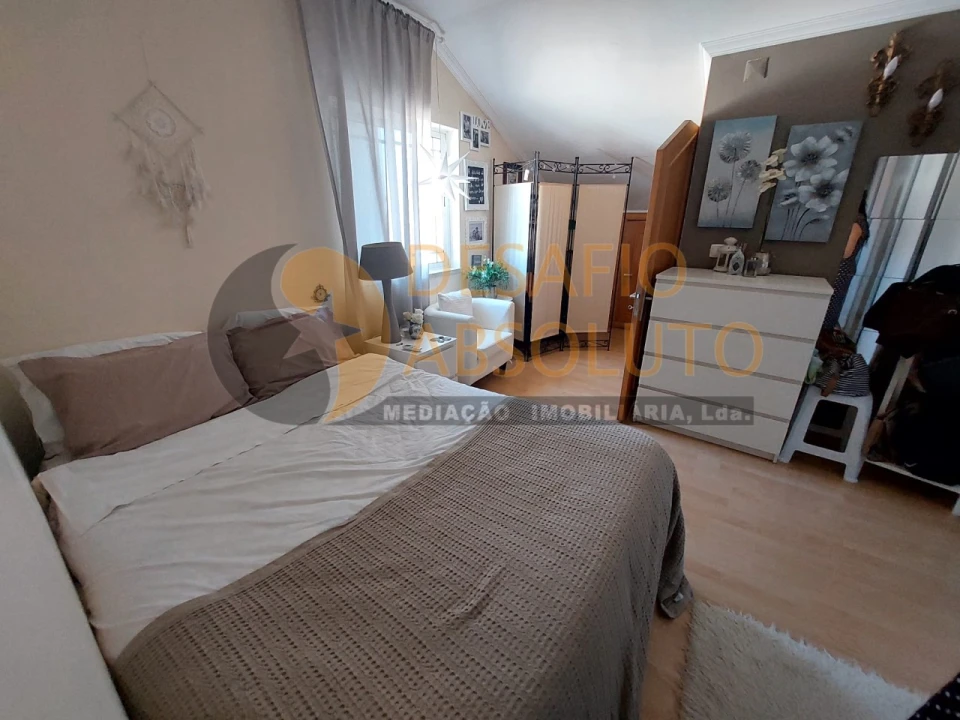 Moradia T3 para Venda em Quinta do Conde Foto 35