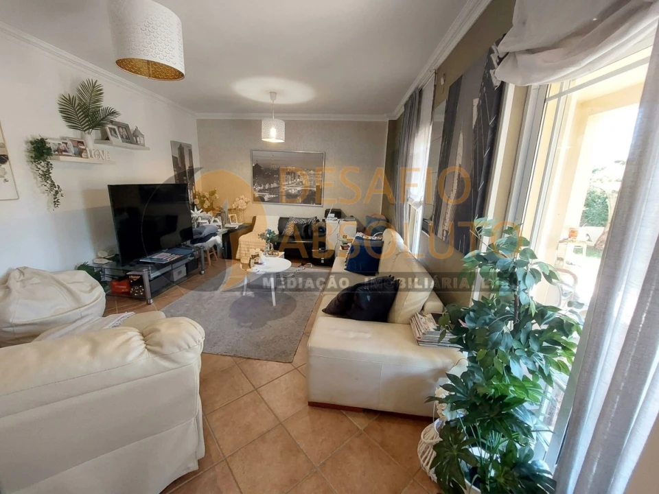 Moradia T3 para Venda em Quinta do Conde Foto 1
