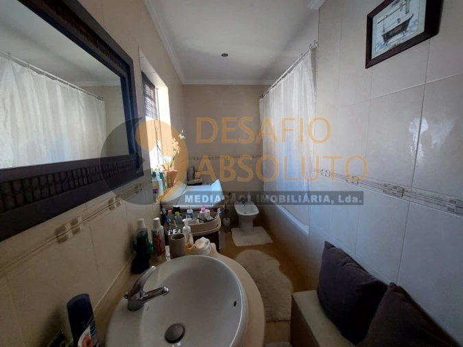 Moradia T3 para Venda em Quinta do Conde Foto 32